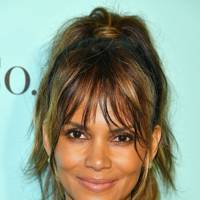 Fringe Hairstyles From Choppy To Side Swept Bangs Glamour Uk