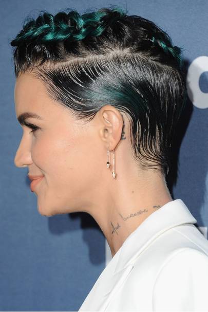 to plait your pixie cut - pixie crop short hair braid